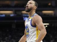 雷竞技- 库里在美国队比赛中关键助攻,大胜引发热议的是谁 