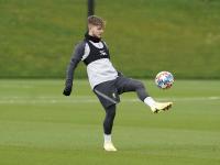 雷电竞-包含Scout关键节点高光表现，利物浦带队取胜！的词条