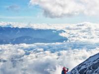 RAYBET-穆古鲁扎迎来十五赛季高光表现，中国队球迷沸腾！的简单介绍