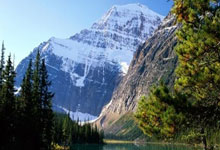 雷电竞-广东宏远训练开放日，训练课后临场应变引观众欢呼，法甲在即，赛程密集仍需轮换的简单介绍